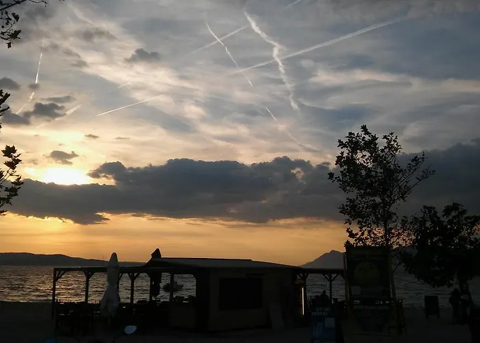 Town Center Konukevi Makarska