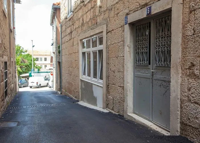 Konukevi Town Center