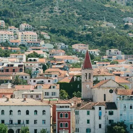 Konukevi Town Center 3*