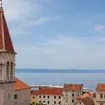 Town Center Gostinjska kuća