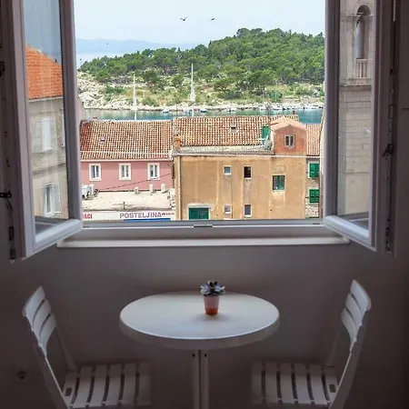 Town Center 3* Makarská