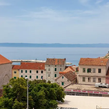 Gostinjska kuća Town Center 3*